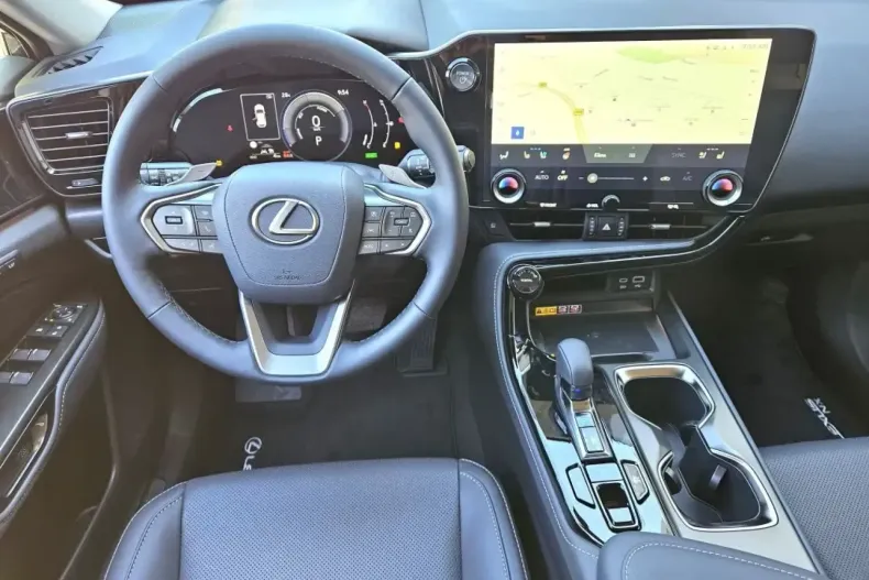 Lexus NX 350h din 2024 cu 15 km - oferta LEX122653 - foto 8