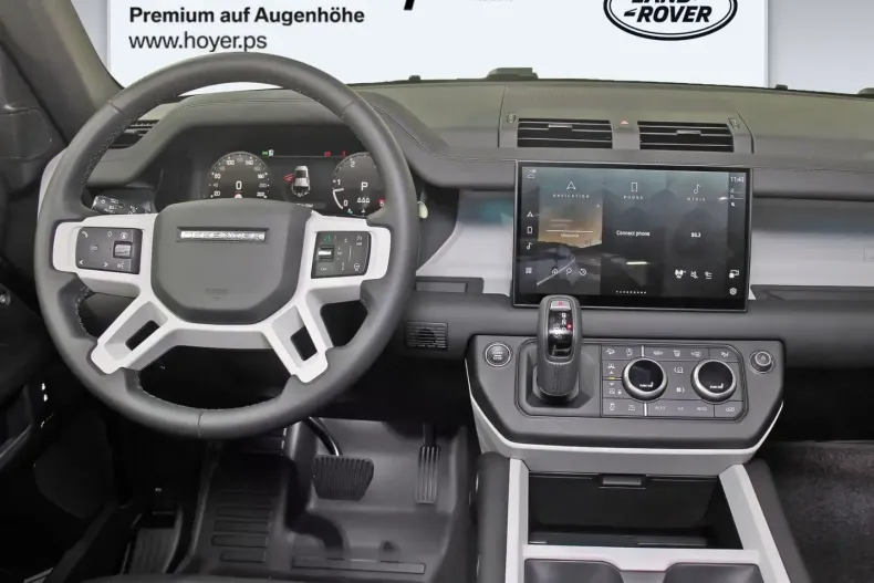 Land Rover Defender din 2024 cu 6.500 km - oferta LAN122658 - foto 5