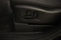 Land Rover Defender din 2024 cu 6.500 km - oferta LAN122658 - foto 16