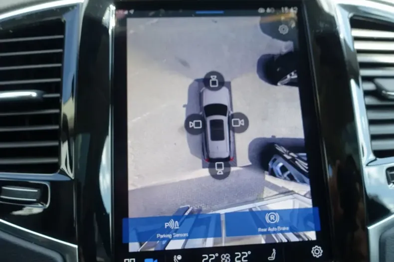 Volvo XC90 din 2024 cu 21.150 km - oferta VOL122660 - foto 12