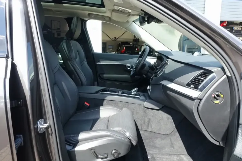 Volvo XC90 din 2024 cu 21.150 km - oferta VOL122660 - foto 24