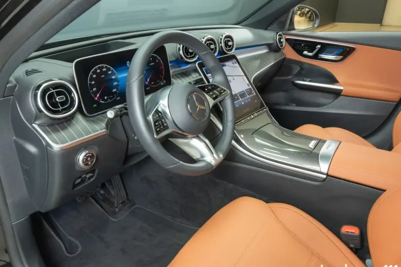 Mercedes-Benz C 220 din 2024 cu 3.339 km - oferta MER122662 - foto 9