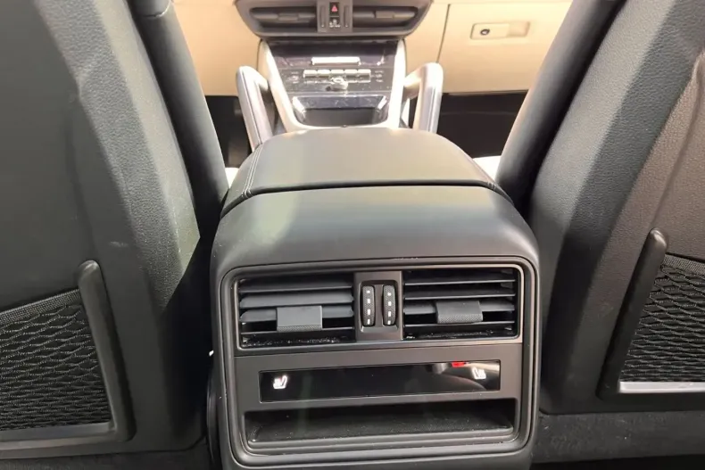 Porsche Cayenne din 2023 cu 52.700 km - oferta POR122663 - foto 14