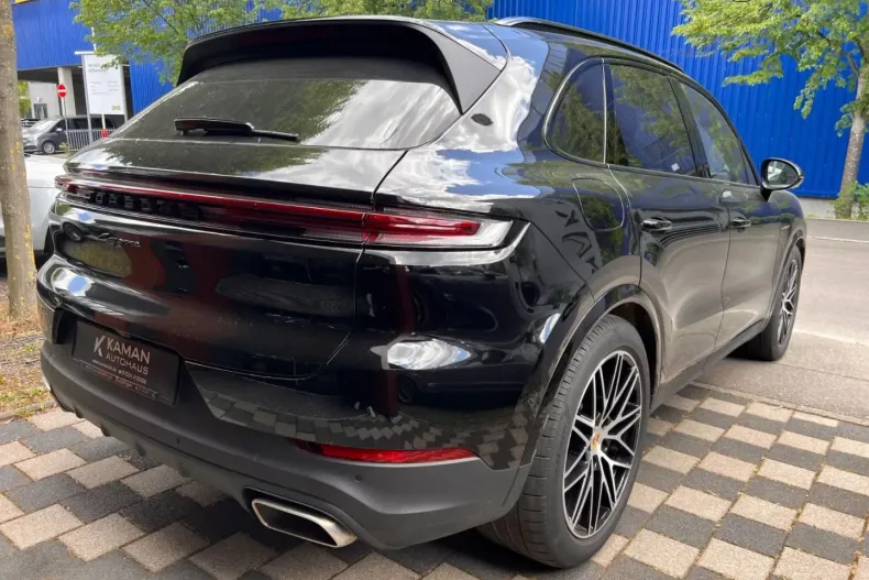 Porsche Cayenne din 2023 cu 52.700 km - oferta POR122663 - foto 19