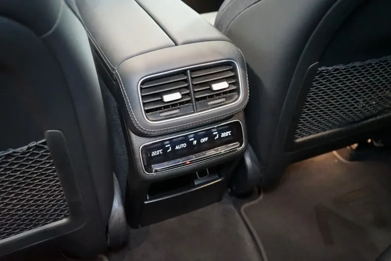 Mercedes-Benz GLE 63 AMG din 2023 cu 78.936 km - oferta MER122667 - foto 13