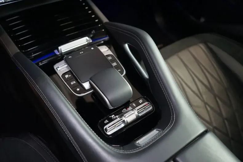 Mercedes-Benz GLE 63 AMG din 2023 cu 78.936 km - oferta MER122667 - foto 24