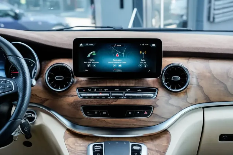 Mercedes-Benz V 300 din 2022 cu 34.000 km - oferta MER122674 - foto 12