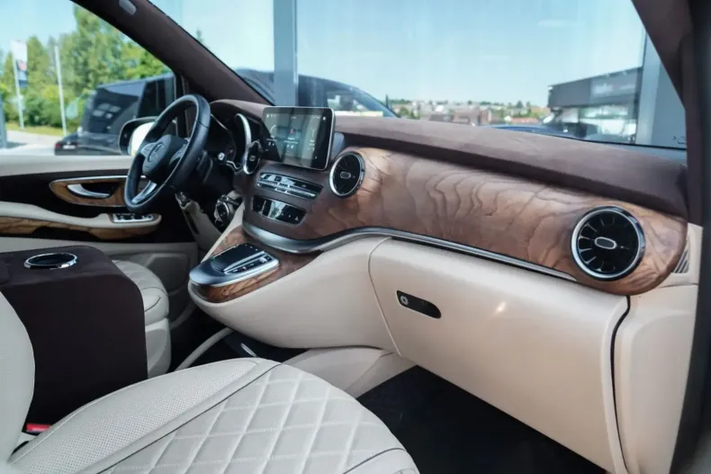 Mercedes-Benz V 300 din 2022 cu 34.000 km - oferta MER122674 - foto 13