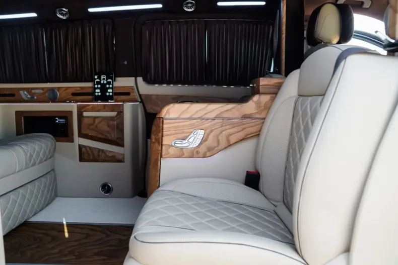 Mercedes-Benz V 300 din 2022 cu 34.000 km - oferta MER122674 - foto 22