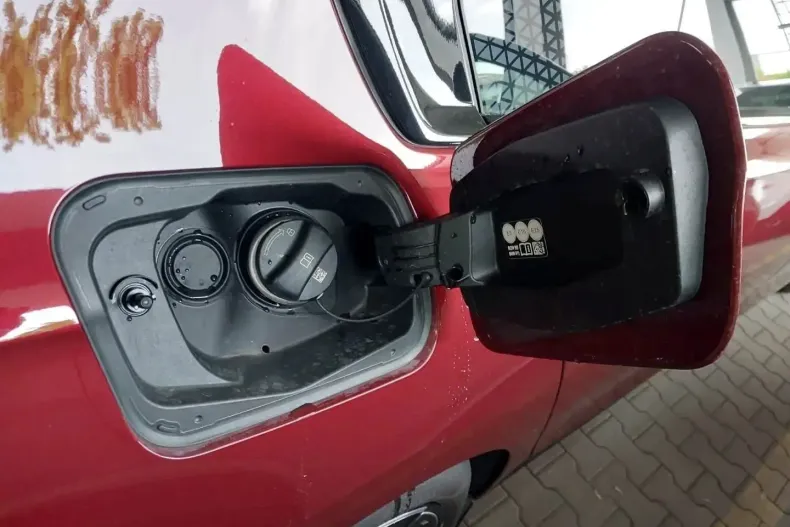 BMW 750 din 2024 cu 1.700 km - oferta BMW122678 - foto 11