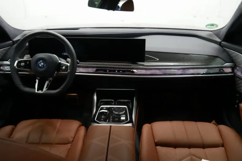 BMW 750 din 2024 cu 1.700 km - oferta BMW122678 - foto 15