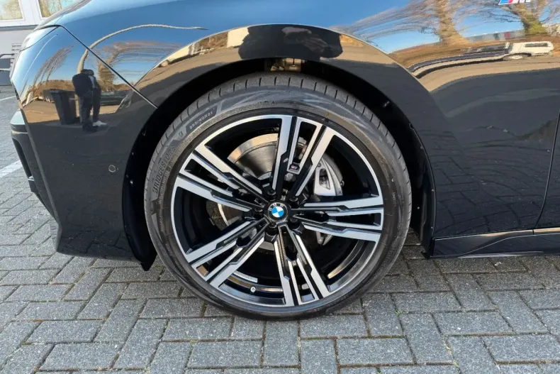 BMW 740 din 2024 cu 8.900 km - oferta BMW122679 - foto 6