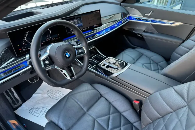 BMW 740 din 2024 cu 8.900 km - oferta BMW122679 - foto 14