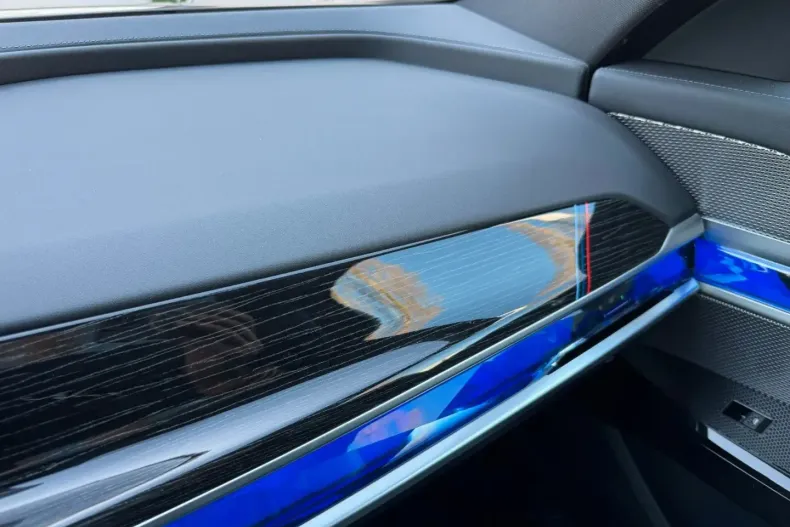 BMW 740 din 2024 cu 8.900 km - oferta BMW122679 - foto 18