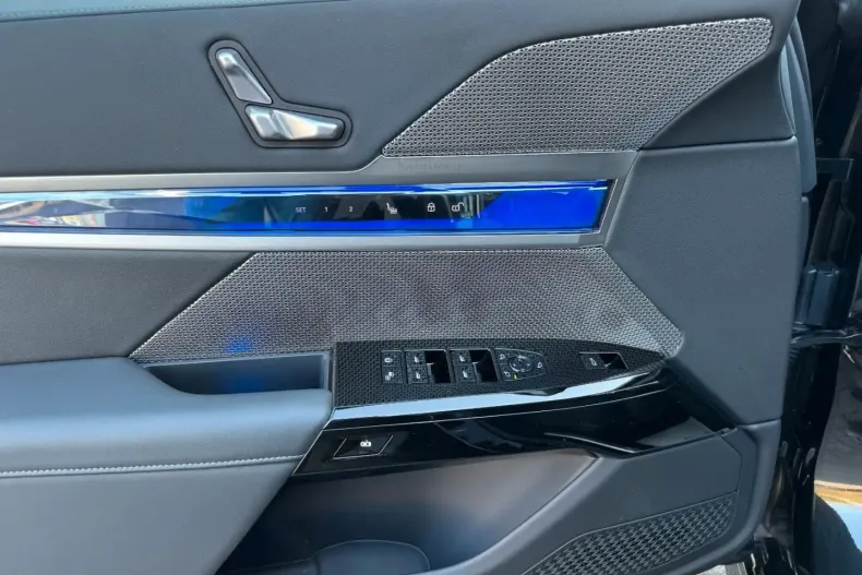 BMW 740 din 2024 cu 8.900 km - oferta BMW122679 - foto 29