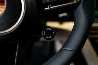 Porsche Taycan din 2024 cu 3.100 km - oferta POR122686 - foto 17