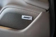 Porsche Taycan din 2024 cu 3.100 km - oferta POR122686 - foto 19