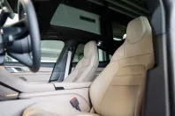 Porsche Taycan din 2024 cu 3.100 km - oferta POR122686 - foto 23