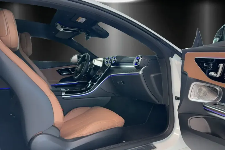 Mercedes-Benz CLE 450 din 2024 cu 20.000 km - oferta MER122687 - foto 12