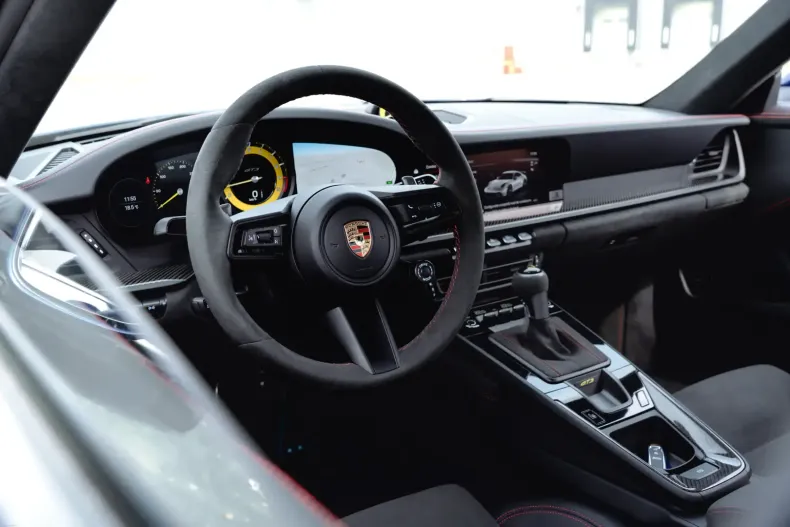 Porsche 991 din 2023 cu 2.900 km - oferta POR122688 - foto 13