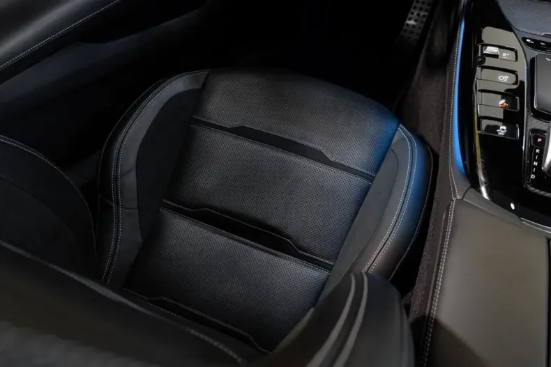 Mercedes-Benz AMG GT din 2020 cu 66.174 km - oferta MER122690 - foto 15