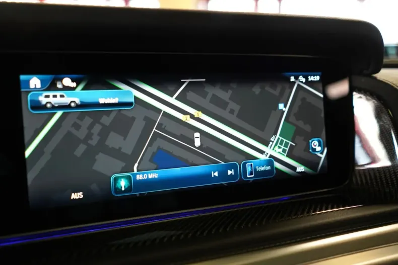 Mercedes-Benz G 63 AMG din 2025 cu 9.600 km - oferta MER122691 - foto 11