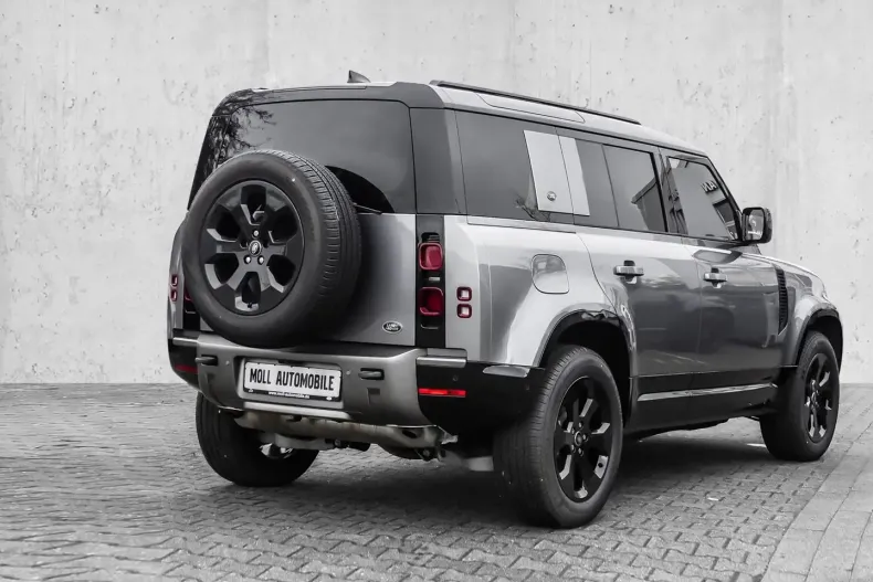 Land Rover Defender din 2023 cu 25.020 km - oferta LAN122695 - foto 2
