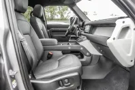 Land Rover Defender din 2023 cu 25.020 km - oferta LAN122695 - foto 3