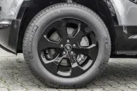 Land Rover Defender din 2023 cu 25.020 km - oferta LAN122695 - foto 9