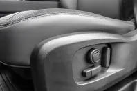 Land Rover Defender din 2023 cu 25.020 km - oferta LAN122695 - foto 17