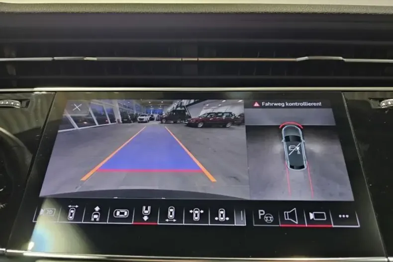 Audi Q8 din 2023 cu 57.100 km - oferta AUD122706 - foto 18