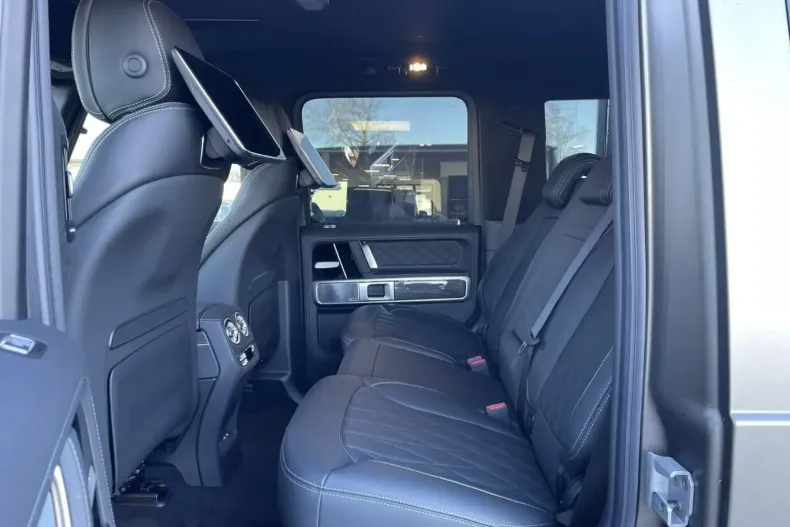 Mercedes-Benz G 63 AMG din 2025 cu 3.150 km - oferta MER122707 - foto 2