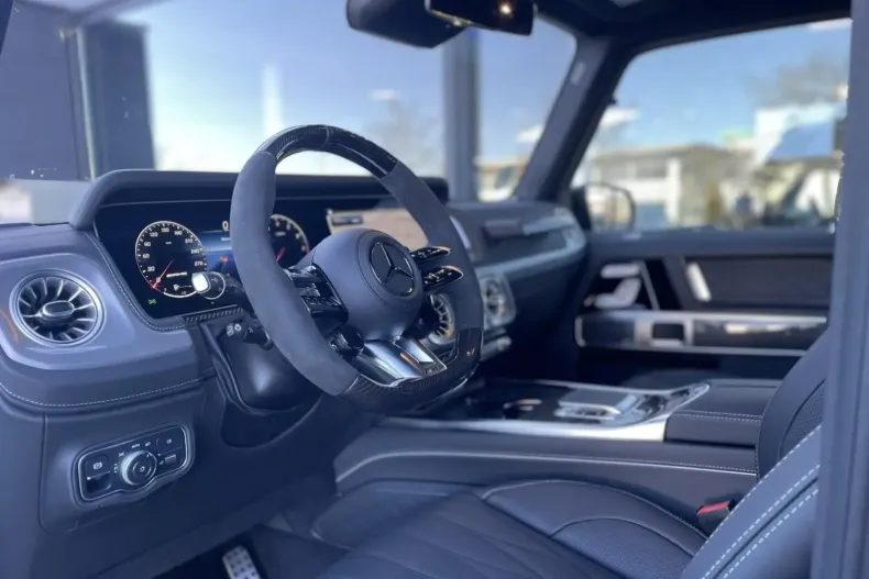 Mercedes-Benz G 63 AMG din 2025 cu 3.150 km - oferta MER122707 - foto 6