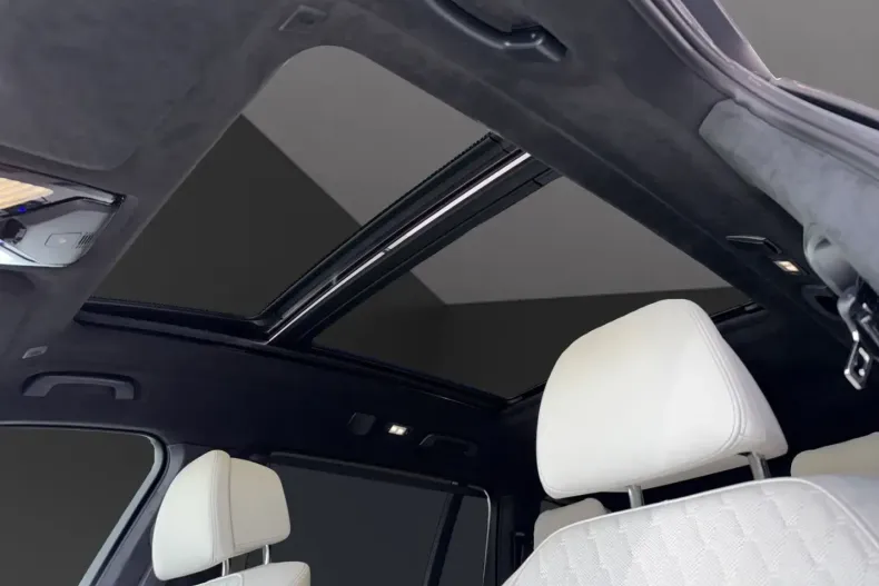 BMW X7 M60 din 2024 cu 12.339 km - oferta BMW122709 - foto 16