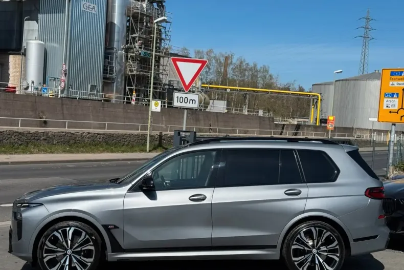 BMW X7 M60 din 2022 cu 51.990 km - oferta BMW122712 - foto 7