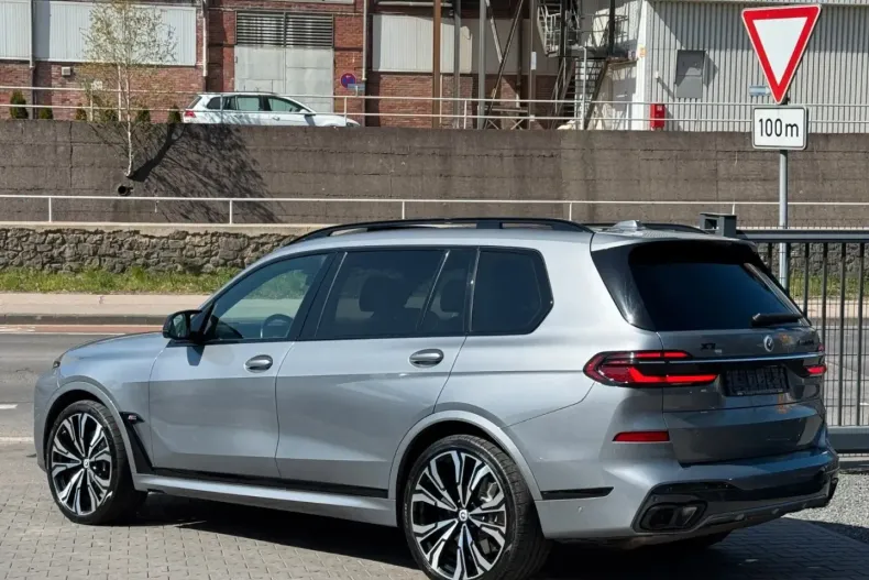 BMW X7 M60 din 2022 cu 51.990 km - oferta BMW122712 - foto 8