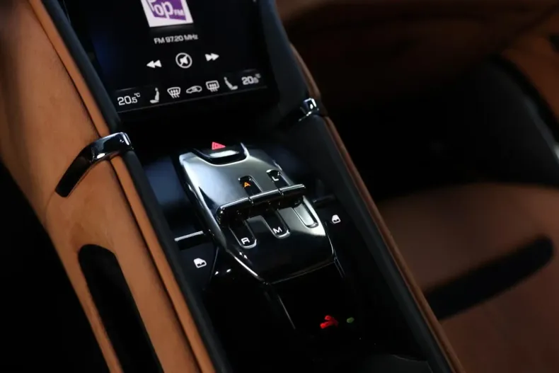 Ferrari Roma din 2020 cu 13.000 km - oferta FER122713 - foto 16