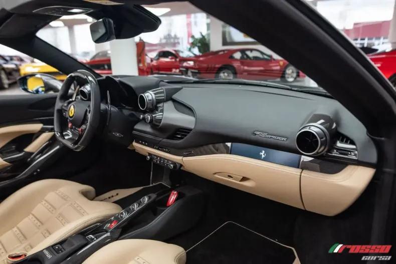 Ferrari F8 din 2022 cu 1.500 km - oferta FER122716 - foto 16