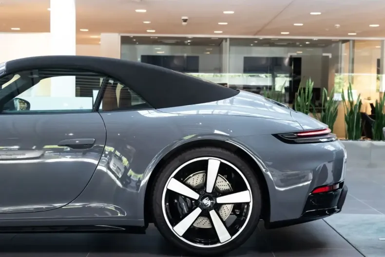 Porsche 911 din 2025 cu 40 km - oferta POR122719 - foto 15