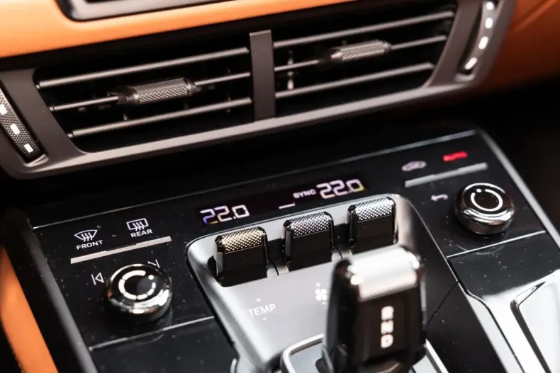 Porsche 911 din 2025 cu 40 km - oferta POR122719 - foto 19