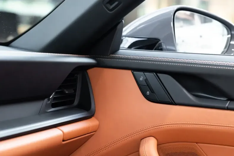 Porsche 911 din 2025 cu 40 km - oferta POR122719 - foto 25