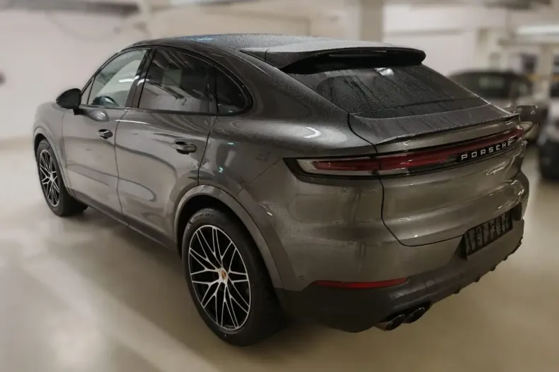 Porsche Cayenne din 2025 cu 50 km - oferta POR122723 - foto 2