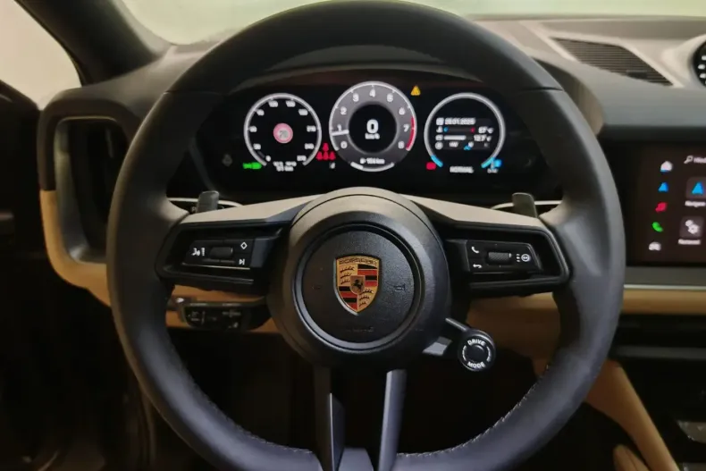 Porsche Cayenne din 2025 cu 50 km - oferta POR122723 - foto 11