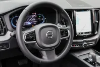Volvo XC60 din 2024 cu 25.500 km - oferta VOL122724 - foto 8