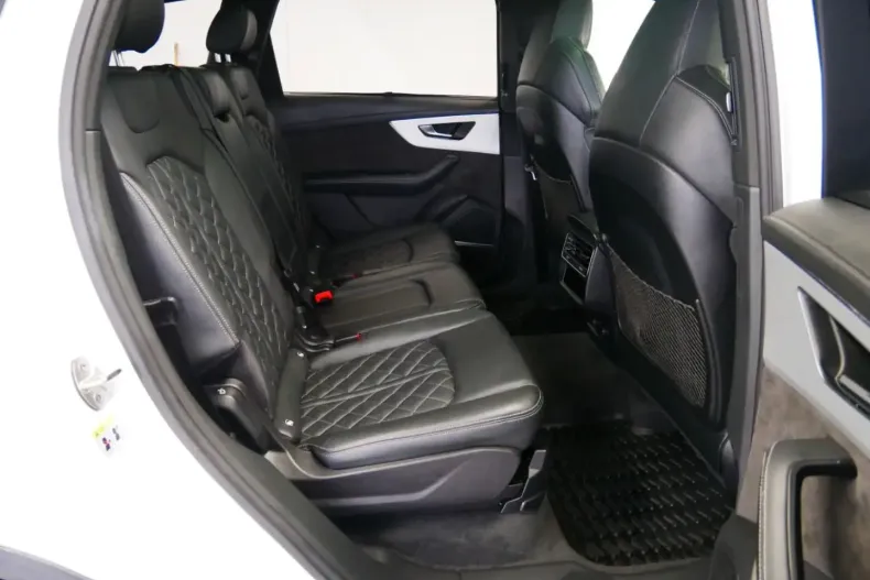 Audi SQ7 din 2021 cu 90.660 km - oferta AUD122725 - foto 10