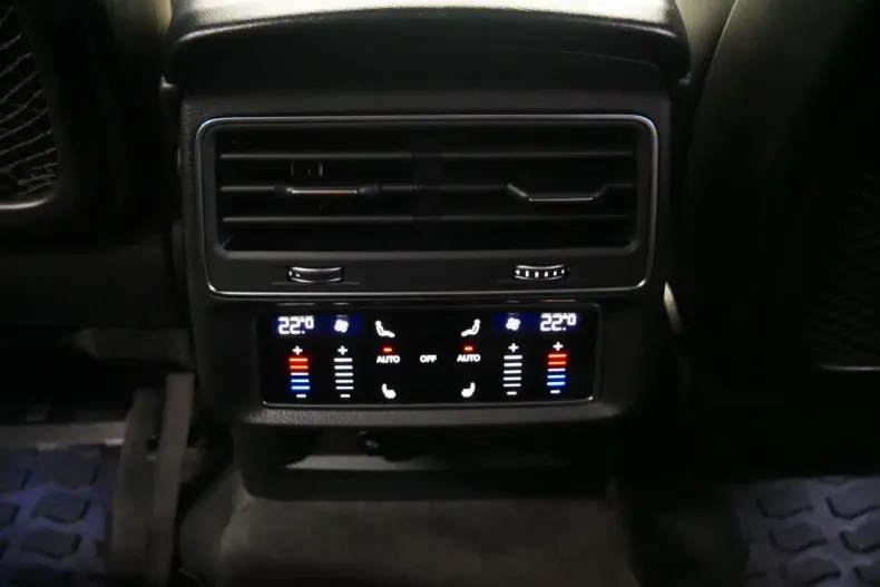 Audi SQ7 din 2021 cu 90.660 km - oferta AUD122725 - foto 16