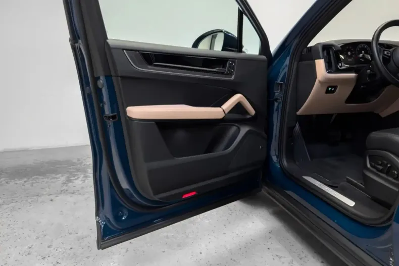 Porsche Cayenne din 2024 cu 33.000 km - oferta POR122726 - foto 8