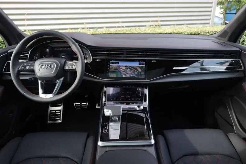 Audi SQ7 din 2024 cu 4.200 km - oferta AUD122727 - foto 16