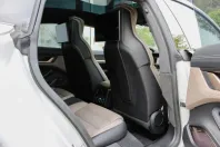 Porsche Taycan din 2022 cu 10.600 km - oferta POR122736 - foto 22