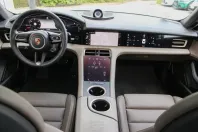 Porsche Taycan din 2022 cu 10.600 km - oferta POR122736 - foto 27